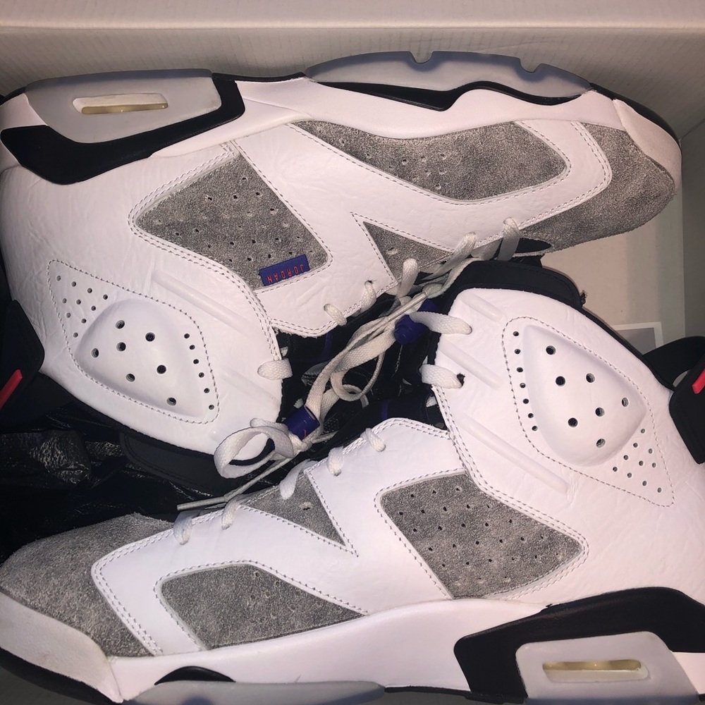 Jordan Retro 6 Nostalgia size 13
